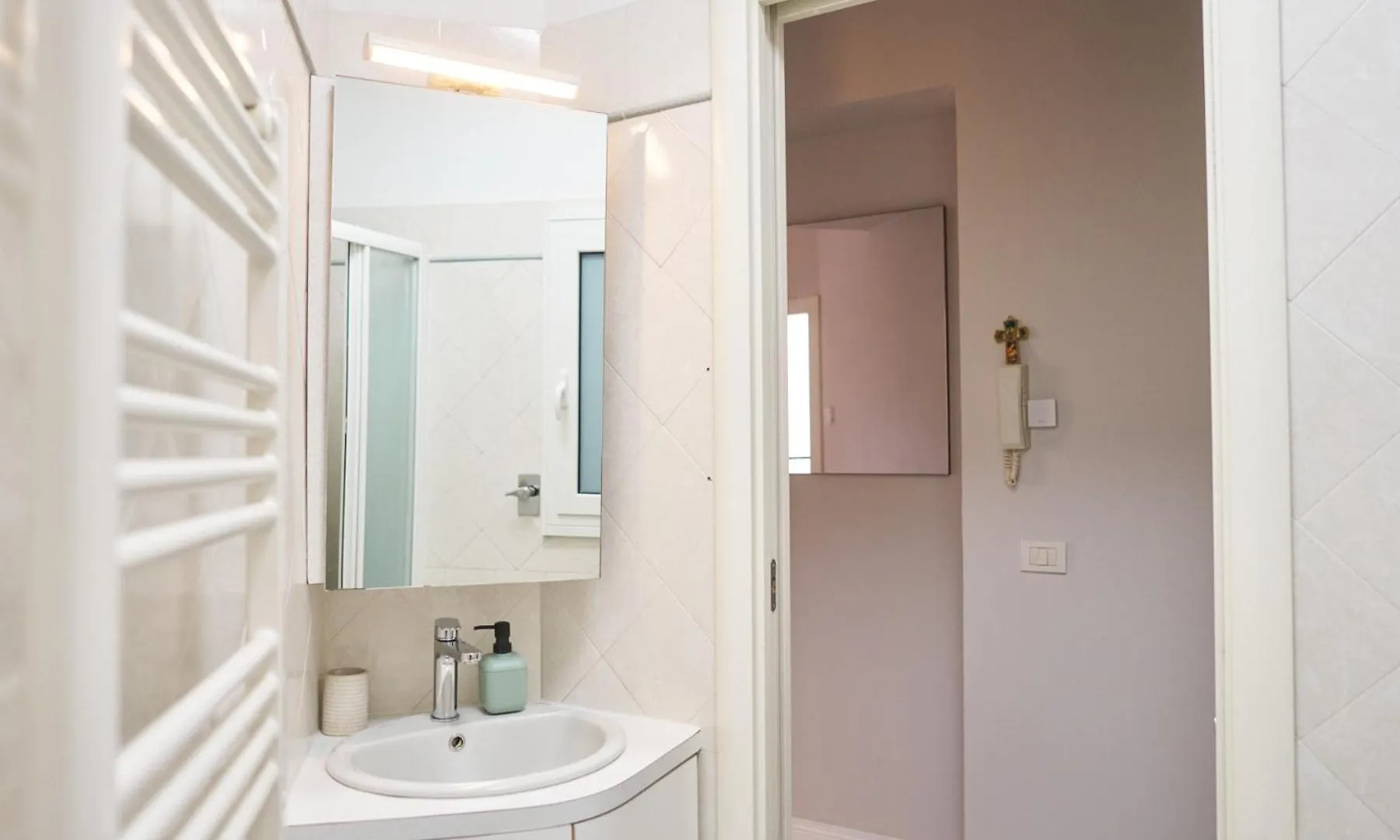 Vista Apartment Milano Moscova 0*, Милан Италия